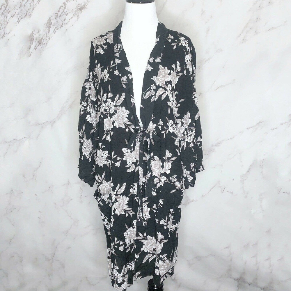 Spiritual Gangster Maya Black Floral Kimono OS